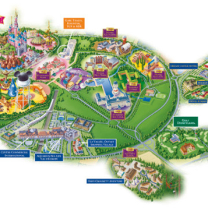 i 2 parchi Disneyland Paris, Walt Disney Studios e Disney Village...