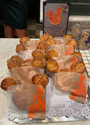 galette des rois a Disneyland Paris