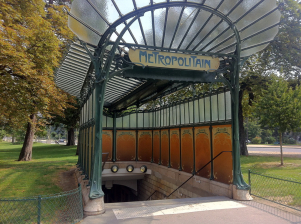 metro porte dauphine guimard