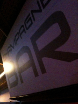 bar a champagne terzo piano torre eiffel