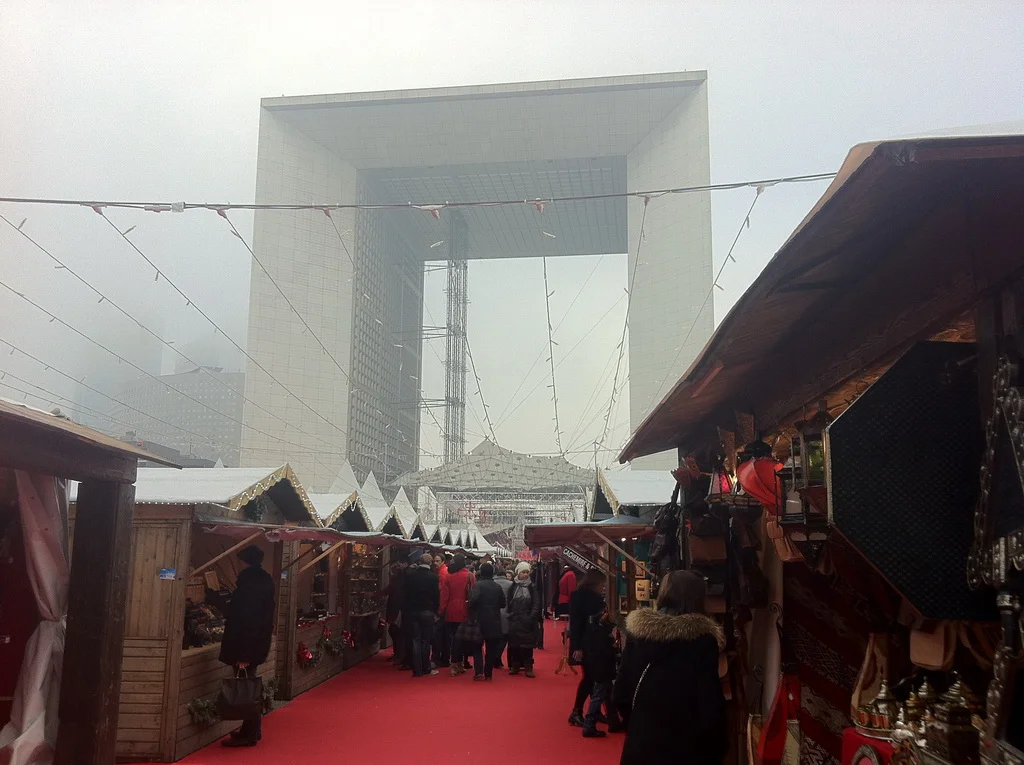 mercatino Natale 2025 a Parigi La Defènse
