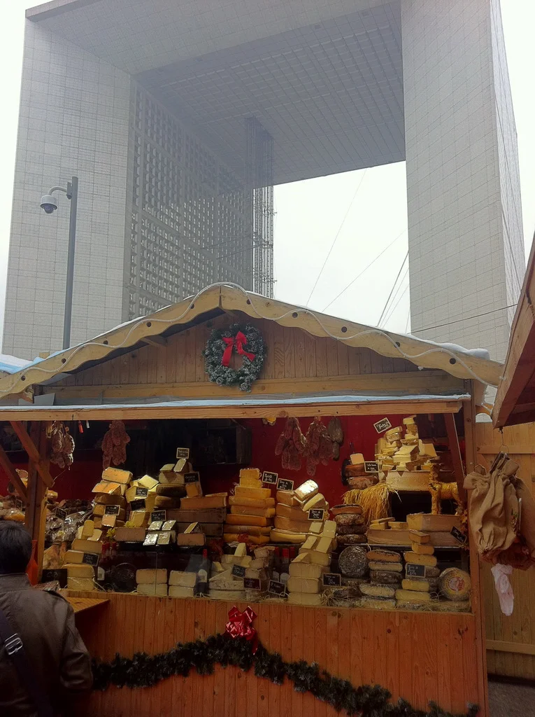mercatino Natale 2025 a Parigi La Defènse