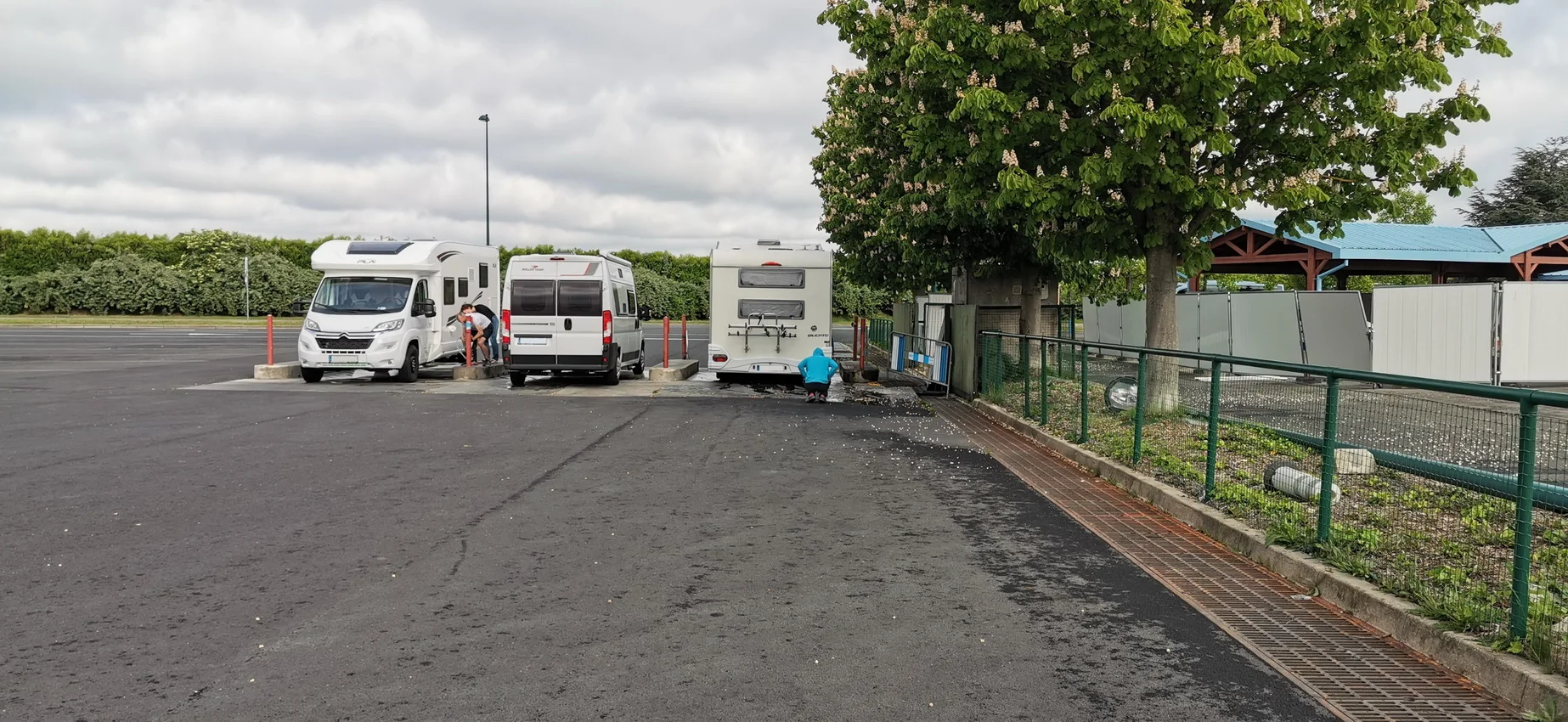 scarico delle acque nere e grigie nell' area camper a Disneyland Paris