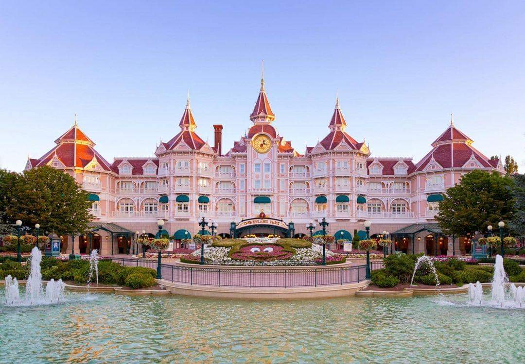 Hotel A Tema DISNEY E MARVEL A Disneyland Paris Hotel A Tema DISNEY E MARVEL A Disneyland Paris