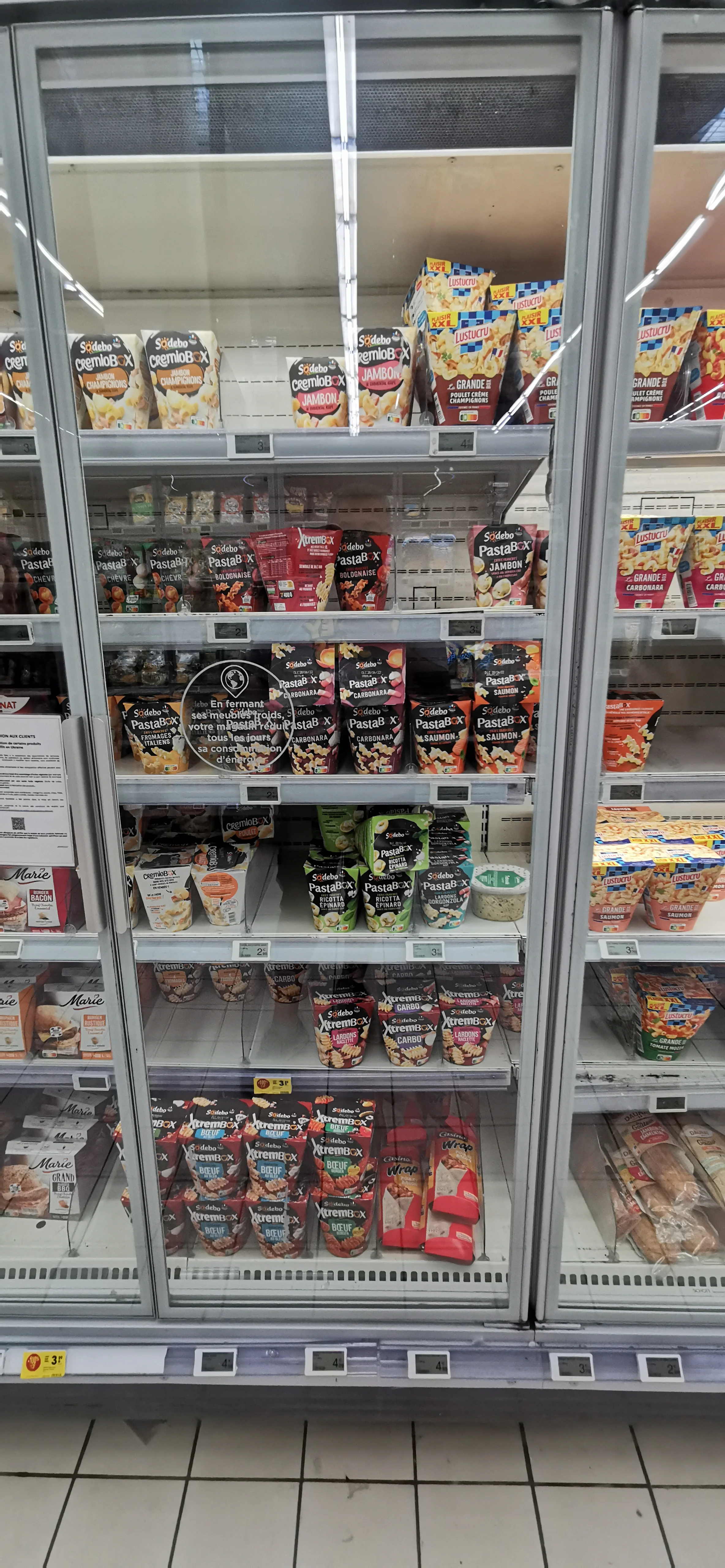 supermercato francia articoli "italiani"