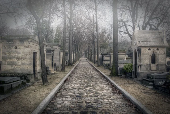 cimitero pere lachaise parigi