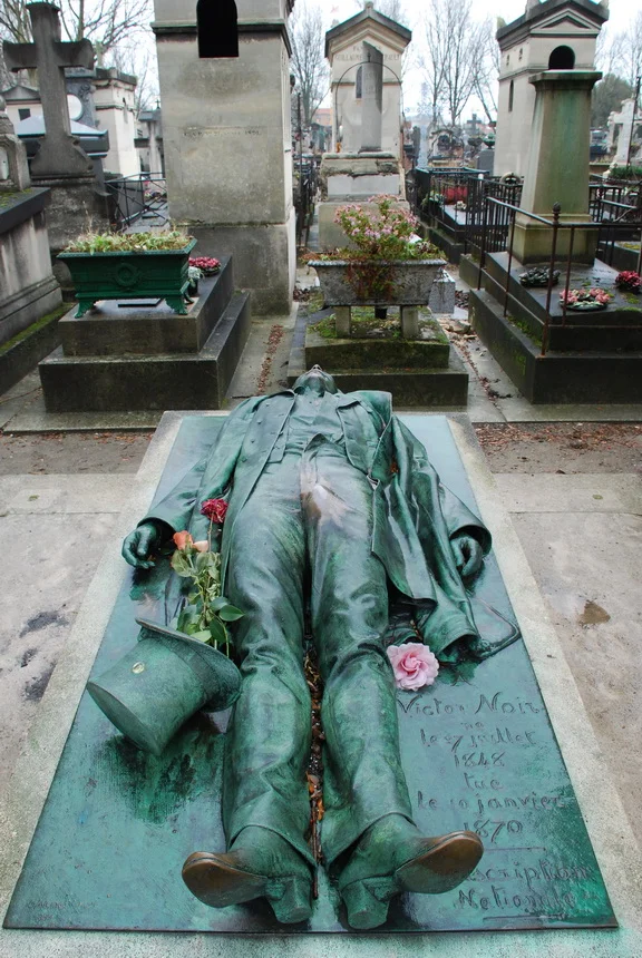 cimitero pere lachaise parigi