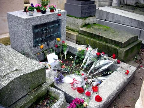 cimitero pere lachaise parigi