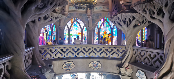 interno del Castello della Bella Addormentata nel Bosco a Disneyland Paris