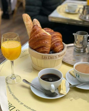 colazione cafè de flore parigi