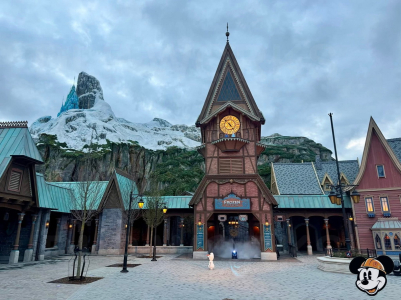 orologio attrazione Frozen Ever After a Disneyland Paris