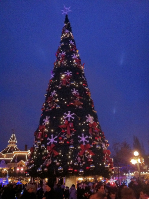 albero natale disneyland paris