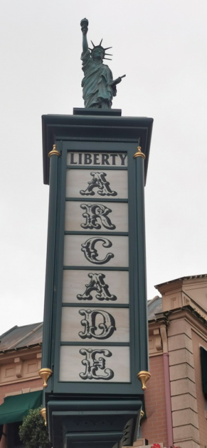 Liberty arcade a Disneyland Paris