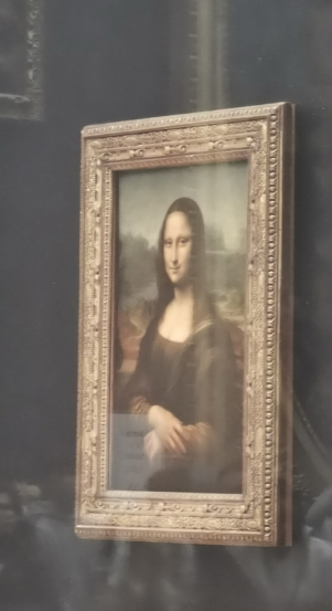 La gioconda, il riflesso del vetro che la protegge